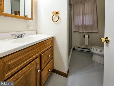 12270 Malissa Dr, Greencastle, PA 17225 - photo 6