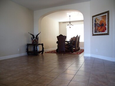 3325 N Vahe Ave, Fresno, CA 93737 - photo 4