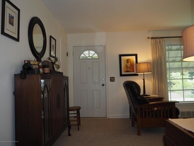 3145 Sablain Parkway Dr, Lansing, MI 48910 - photo 2