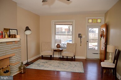 128 S 6th Ave, Reading, PA 19611 - photo 3