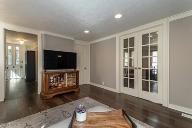 37848 Euclid Ave, Willoughby, OH 44094 - photo 7