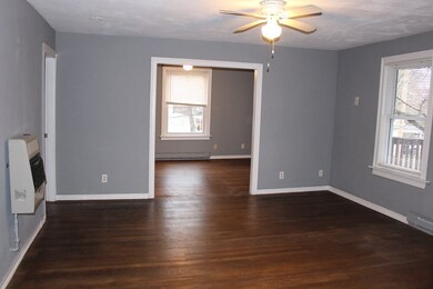 55 W Carpenter St unit B, Attleboro, MA 02703 - photo 3