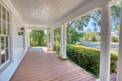 1807 N Patterson St, Valdosta, GA 31602 - photo 5