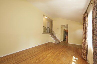 96 Gulfstream Dr, Middletown, NJ 07748 - photo 4