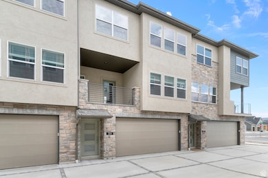 554 N Buffalo Grass Ln, Lindon, UT 84042 - photo 3