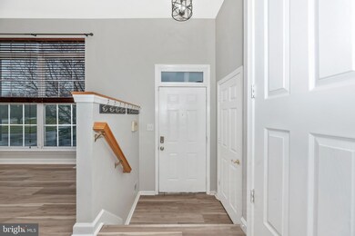 7131 Ladd Cir, Frederick, MD 21703 - photo 3