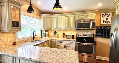 6960 Scenic Dr, Bloomsburg, PA 17815 - photo 7