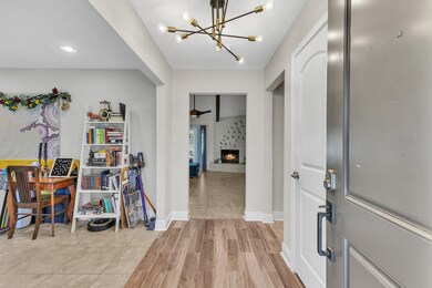 5934 Bent Bough Ln, Houston, TX 77088 - photo 4