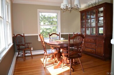 427 N 28th St, Allentown, PA 18104 - photo 4