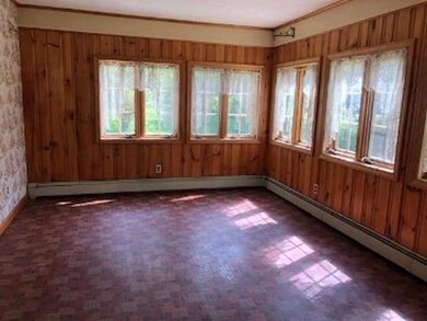 110 Hafey St, Chicopee, MA 01013 - photo 5