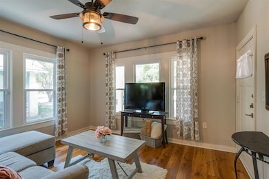 504 W Murray St, Denison, TX 75020 - photo 3