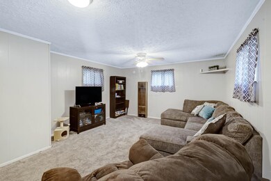 224WaldenRoad_Hommati102-7