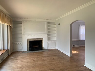 160 S Poplar Ave, Elmhurst, IL 60126 - photo 4