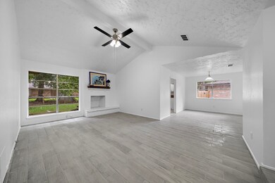 4423 Sloangate Dr, Spring, TX 77373 - photo 2