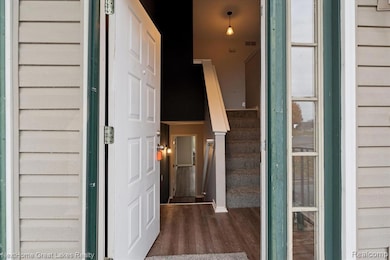 1081 River Ridge Cir unit 43, Grand Blanc, MI 48439 - photo 6