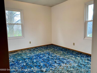 3012 Hillcrest St, Lansing, MI 48911 - photo 6