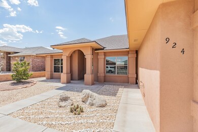 924 Arroyo Seco, Alamogordo, NM 88310 - photo 3