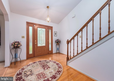 7421 Sandalfoot Way, Columbia, MD 21046 - photo 3