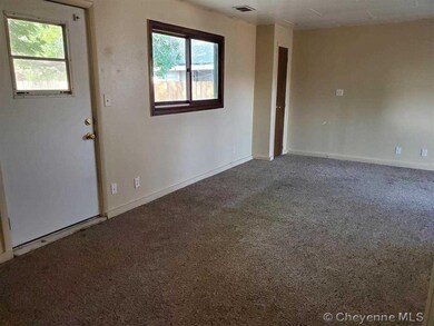 3319 Myers Ct, Cheyenne, WY 82001 - photo 3
