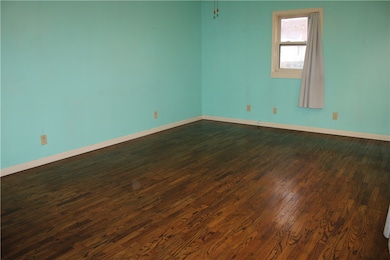 505 W North 4th St, Shelbyville, IL 62565 - photo 4