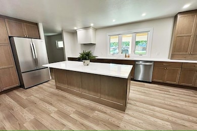 1516 Timberlane, Fort Dodge, IA 50501 - photo 4