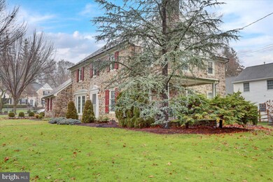 201 Wheatland Ave, Reading, PA 19607 - photo 6