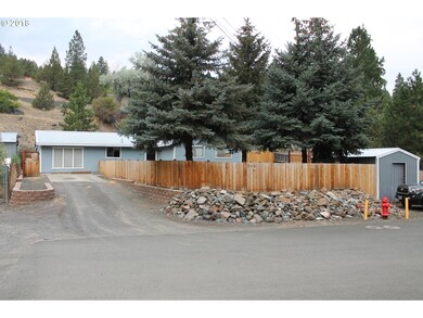 344 S Humbolt St, Canyon City, OR 97820 - photo 3