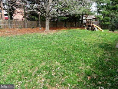 7136 Pheasant Cross Dr, Baltimore, MD 21209 - photo 6