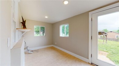 6845 Nieman Rd, Shawnee, KS 66203 - photo 7