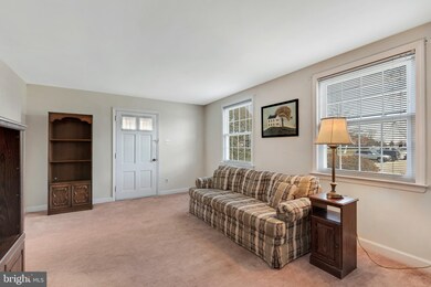 628 Furlong Ave, Havertown, PA 19083 - photo 3