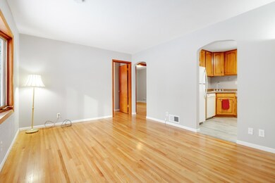 10895 Thrush St NW, Coon Rapids, MN 55433 - photo 4