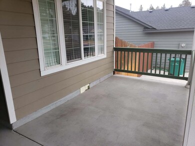 5152hickoryln-06