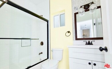 1863 S Longwood Ave, Los Angeles, CA 90019 - photo 7