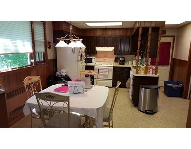 98 Beaver St, Worcester, MA 01603 - photo 3