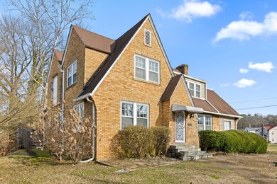 352 Derby Cir, Chattanooga, TN 37404 - photo 2