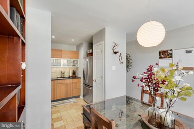 288 N St SW, Washington, DC 20024 - photo 6