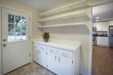 8409 216th St SW, Edmonds, WA 98026 - photo 6