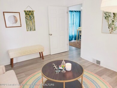 518 N Chestnut St, Lansing, MI 48933 - photo 6