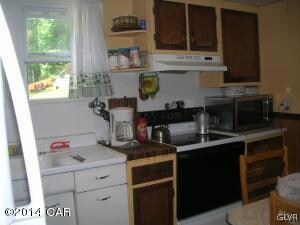 263 Brown St, Tamaqua, PA 18252 - photo 4