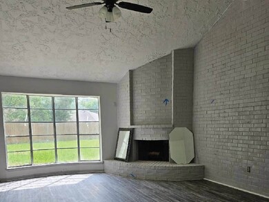 6927 Silver Star Dr, Houston, TX 77086 - photo 2