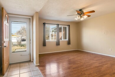 6704 Orphelia Ave NE, Albuquerque, NM 87109 - photo 3