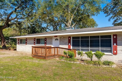 1 Exterior (3 of 3)