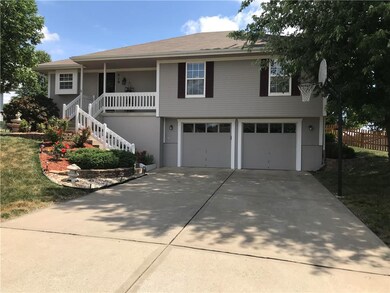 519 S Huntsman Blvd, Raymore, MO 64083 - photo 2