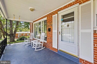 1307 Knightswood Rd, Baltimore, MD 21239 - photo 4