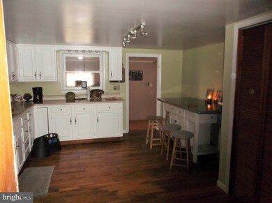 1536 Jacobs Rd, Martinsburg, WV 25404 - photo 5