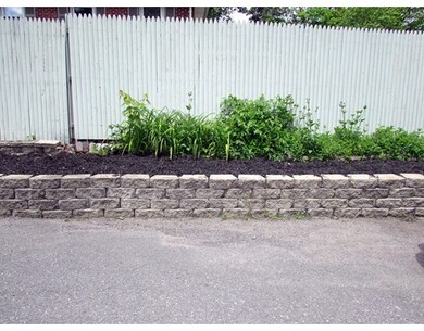 32 Homestead Ave, Holyoke, MA 01040 - photo 5