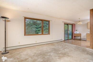 1711 Burlington Street-large-038-LivingD