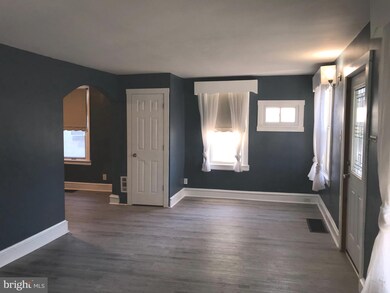 1146 Broad St, Darby, PA 19023 - photo 4