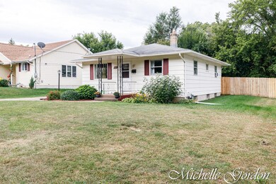 1231 Carlton Ave NE, Grand Rapids, MI 49505 - photo 3