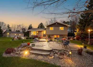 N700 S P3 Ln, Menominee, MI 49858 - photo 2